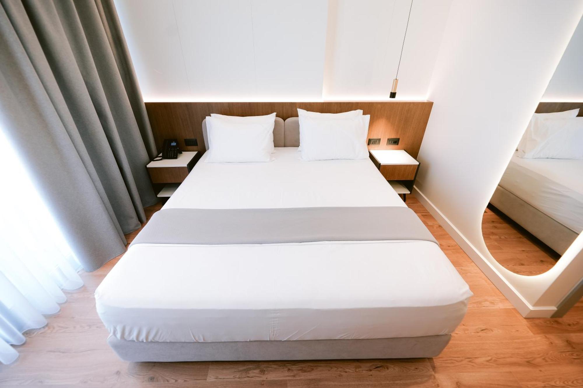 Euro Hotel Ksamil Extérieur photo