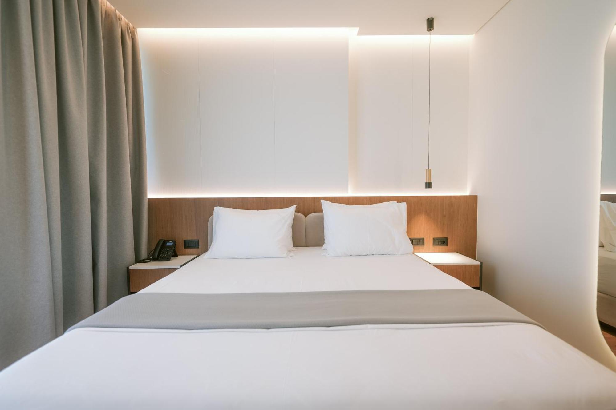 Euro Hotel Ksamil Extérieur photo