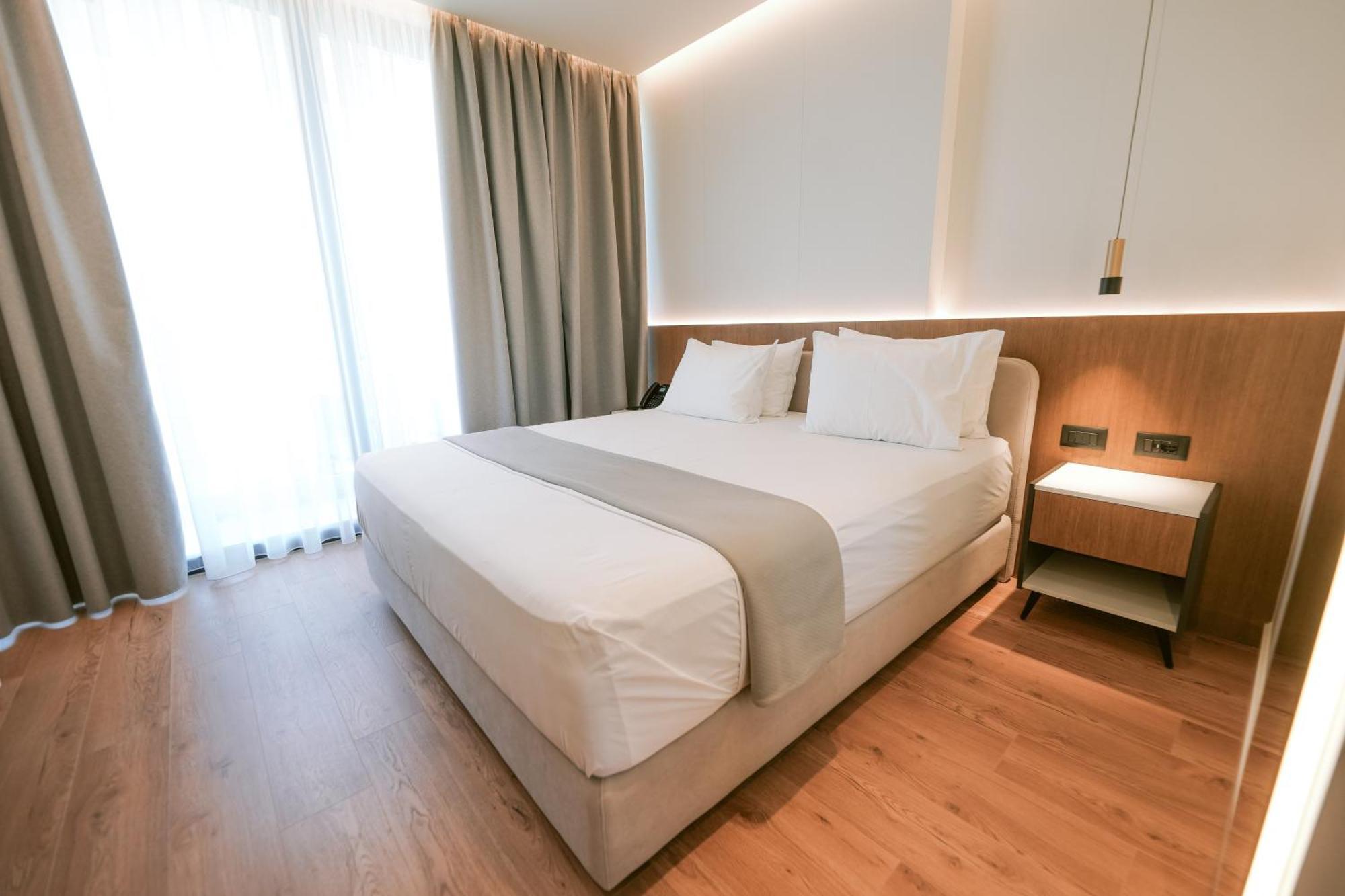 Euro Hotel Ksamil Extérieur photo