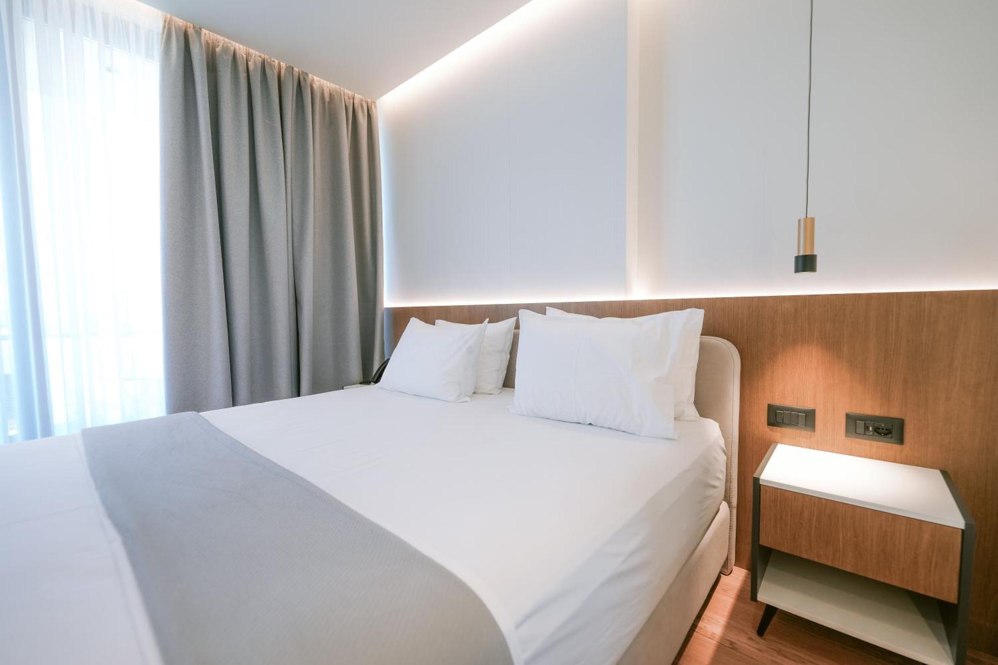 Euro Hotel Ksamil Extérieur photo
