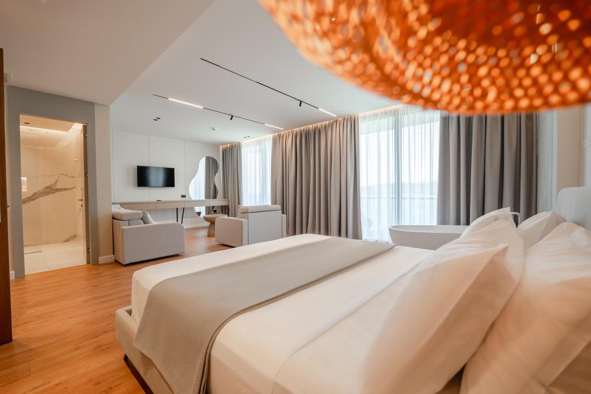 Euro Hotel Ksamil Extérieur photo