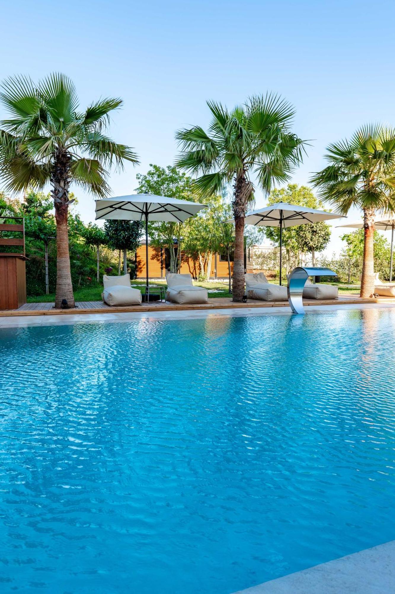 Euro Hotel Ksamil Extérieur photo